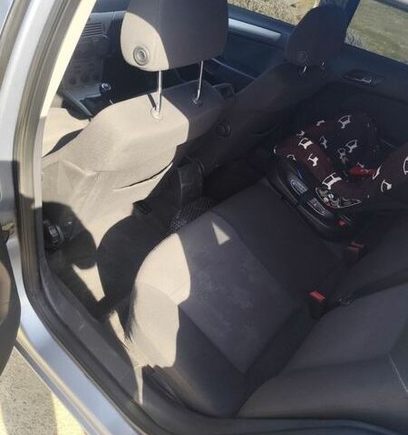 Сірий Опель Астра, об'ємом двигуна 1.91 л та пробігом 271 тис. км за 4599 $, фото 10 на Automoto.ua