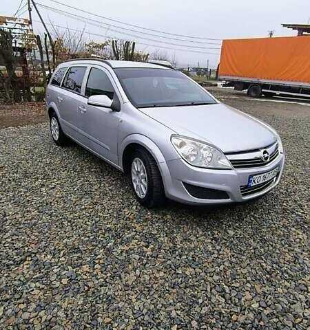 Сірий Опель Астра, об'ємом двигуна 1.7 л та пробігом 235 тис. км за 4999 $, фото 4 на Automoto.ua