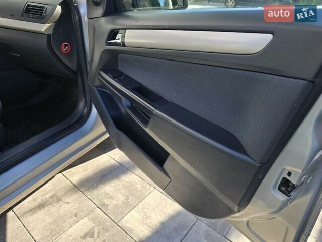 Серый Опель Астра, объемом двигателя 1.3 л и пробегом 238 тыс. км за 4800 $, фото 22 на Automoto.ua