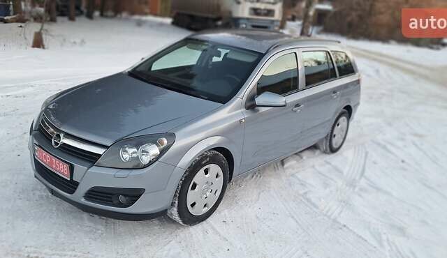 Серый Опель Астра, объемом двигателя 0 л и пробегом 205 тыс. км за 5699 $, фото 3 на Automoto.ua
