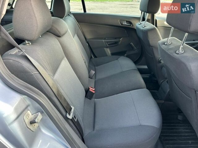 Сірий Опель Астра, об'ємом двигуна 1.8 л та пробігом 188 тис. км за 5900 $, фото 28 на Automoto.ua