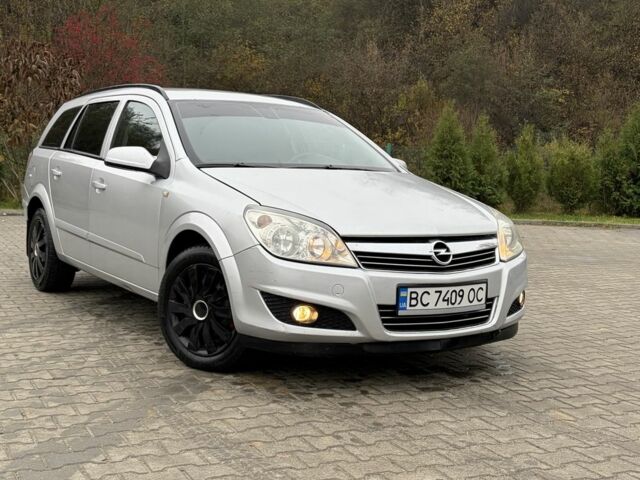 Сірий Опель Астра, об'ємом двигуна 1.9 л та пробігом 270 тис. км за 4000 $, фото 8 на Automoto.ua