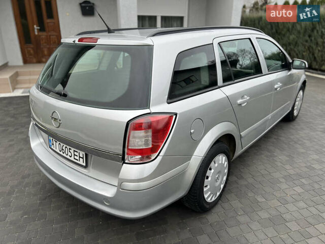 Серый Опель Астра, объемом двигателя 1.36 л и пробегом 270 тыс. км за 3900 $, фото 15 на Automoto.ua