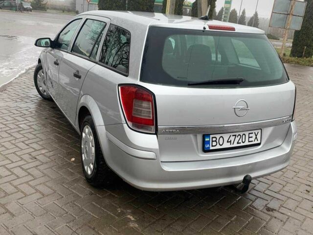 Сірий Опель Астра, об'ємом двигуна 1.7 л та пробігом 250 тис. км за 4200 $, фото 9 на Automoto.ua