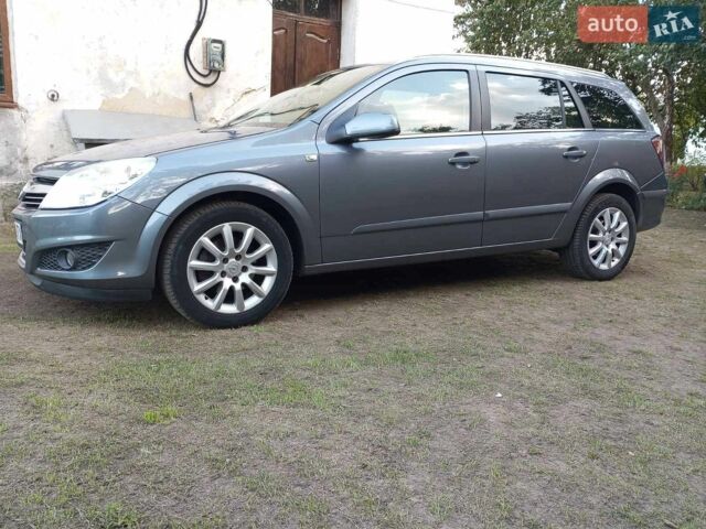 Сірий Опель Астра, об'ємом двигуна 1.6 л та пробігом 262 тис. км за 5200 $, фото 5 на Automoto.ua