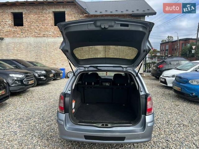 Серый Опель Астра, объемом двигателя 1.69 л и пробегом 238 тыс. км за 4799 $, фото 12 на Automoto.ua