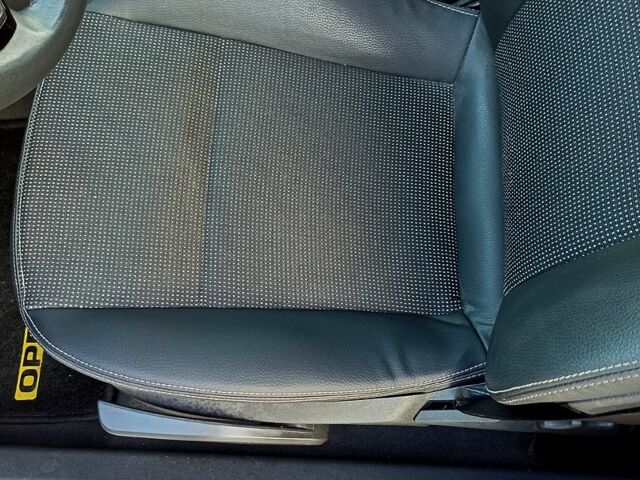 Серый Опель Астра, объемом двигателя 1.6 л и пробегом 180 тыс. км за 5300 $, фото 5 на Automoto.ua