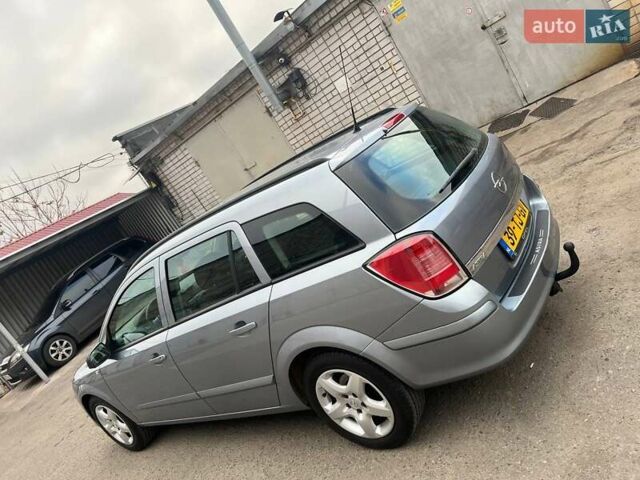 Сірий Опель Астра, об'ємом двигуна 1.6 л та пробігом 191 тис. км за 5599 $, фото 4 на Automoto.ua