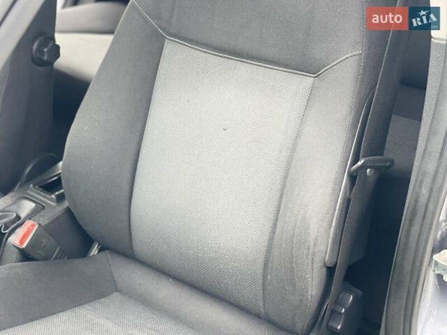 Серый Опель Астра, объемом двигателя 1.9 л и пробегом 203 тыс. км за 5800 $, фото 18 на Automoto.ua