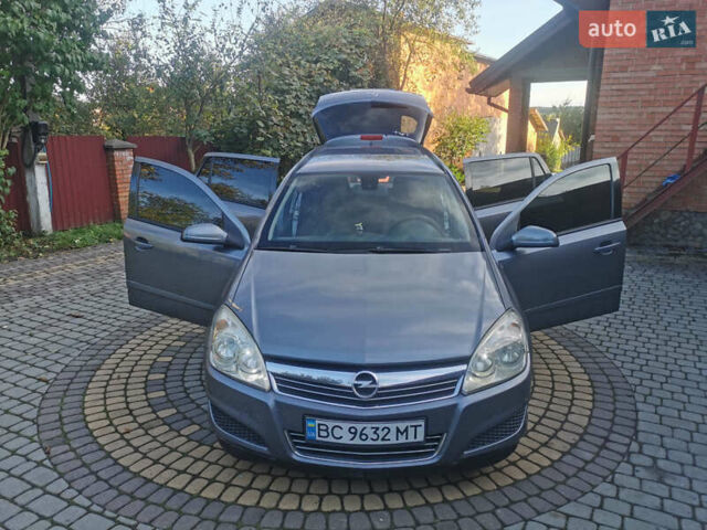 Сірий Опель Астра, об'ємом двигуна 1.7 л та пробігом 268 тис. км за 4700 $, фото 11 на Automoto.ua