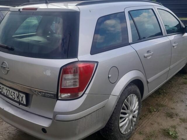 Серый Опель Астра, объемом двигателя 0 л и пробегом 285 тыс. км за 4050 $, фото 3 на Automoto.ua