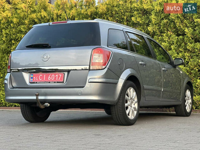 Сірий Опель Астра, об'ємом двигуна 1.6 л та пробігом 247 тис. км за 5600 $, фото 40 на Automoto.ua