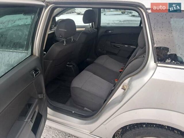 Сірий Опель Астра, об'ємом двигуна 1.6 л та пробігом 260 тис. км за 4699 $, фото 27 на Automoto.ua