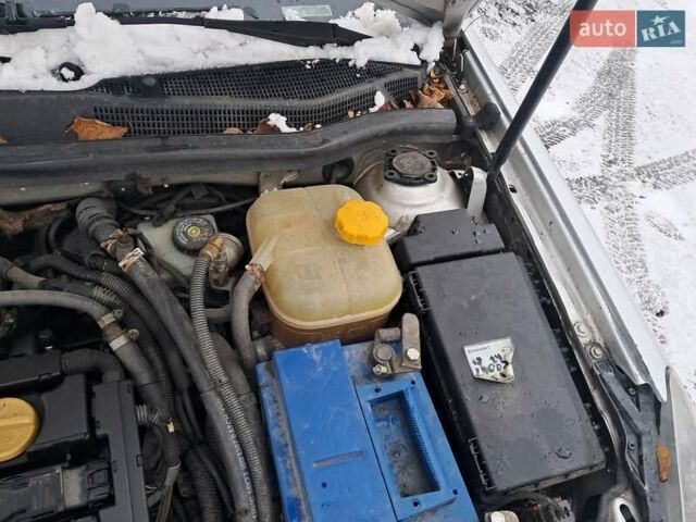 Сірий Опель Астра, об'ємом двигуна 1.6 л та пробігом 260 тис. км за 4699 $, фото 18 на Automoto.ua