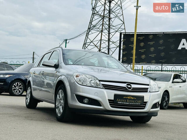 Серый Опель Астра, объемом двигателя 1.6 л и пробегом 154 тыс. км за 7200 $, фото 8 на Automoto.ua