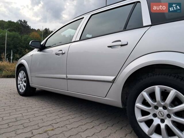 Сірий Опель Астра, об'ємом двигуна 1.6 л та пробігом 216 тис. км за 5400 $, фото 34 на Automoto.ua