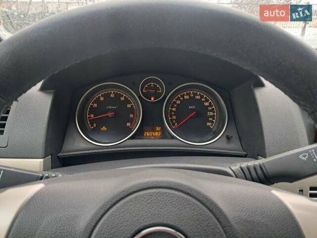 Сірий Опель Астра, об'ємом двигуна 1.6 л та пробігом 260 тис. км за 4699 $, фото 23 на Automoto.ua