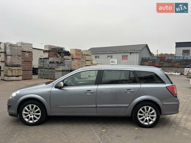 Сірий Опель Астра, об'ємом двигуна 1.6 л та пробігом 275 тис. км за 4999 $, фото 5 на Automoto.ua