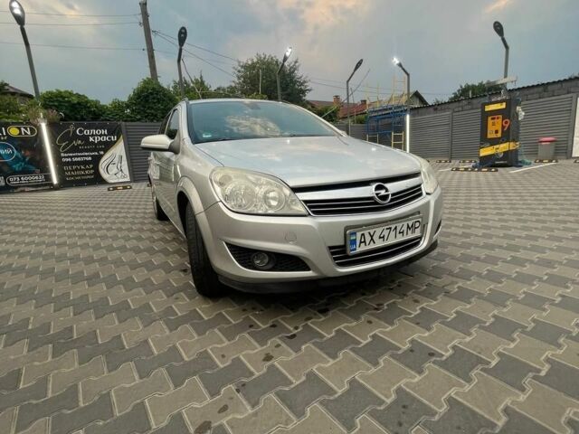 Сірий Опель Астра, об'ємом двигуна 1.9 л та пробігом 256 тис. км за 5000 $, фото 3 на Automoto.ua