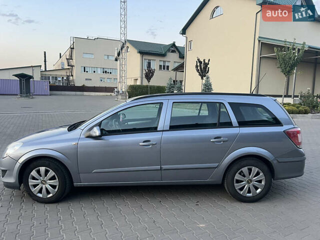 Серый Опель Астра, объемом двигателя 1.6 л и пробегом 234 тыс. км за 5700 $, фото 6 на Automoto.ua