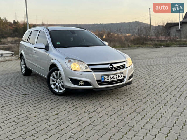 Серый Опель Астра, объемом двигателя 1.8 л и пробегом 252 тыс. км за 4950 $, фото 35 на Automoto.ua