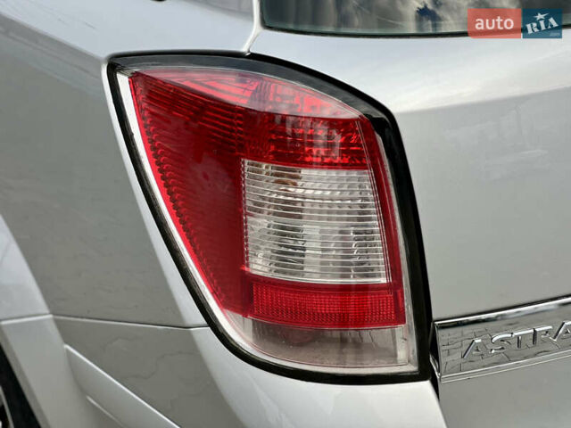 Опель Астра 2008 в Виннице на Automoto.ua Серый Опель Астра, объемом двигателя 1.8 л и пробегом 166 тыс. км за 6499 $, фото 21 на Automoto.ua