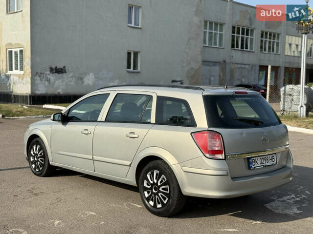 Сірий Опель Астра, об'ємом двигуна 1.91 л та пробігом 255 тис. км за 4200 $, фото 22 на Automoto.ua
