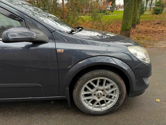 Сірий Опель Астра, об'ємом двигуна 1.6 л та пробігом 197 тис. км за 5990 $, фото 4 на Automoto.ua