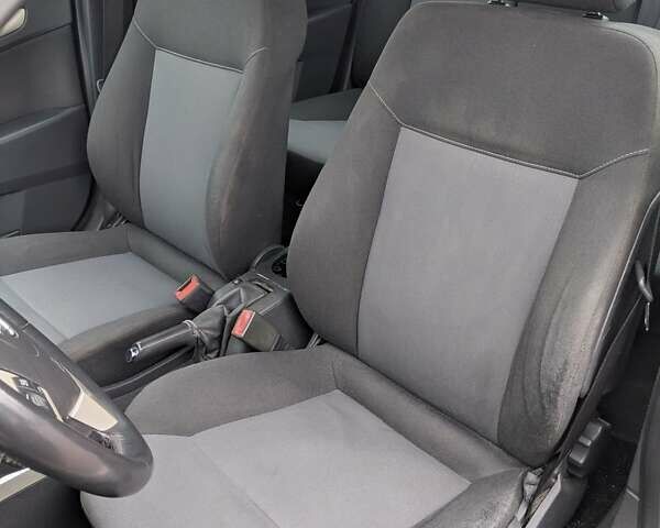 Серый Опель Астра, объемом двигателя 1.6 л и пробегом 240 тыс. км за 5750 $, фото 35 на Automoto.ua