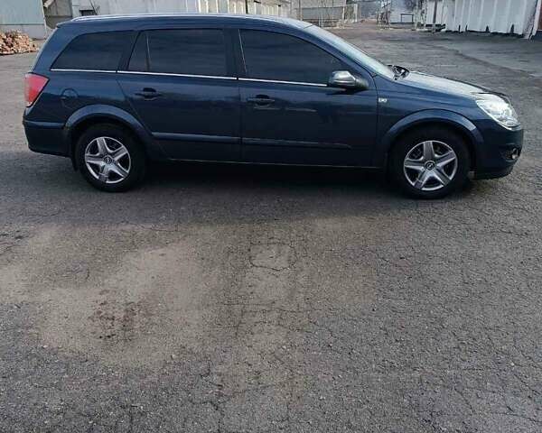 Опель Астра 2008 в Киеве на Automoto.ua Серый Опель Астра, объемом двигателя 1.6 л и пробегом 277 тыс. км за 6300 $, фото 9 на Automoto.ua