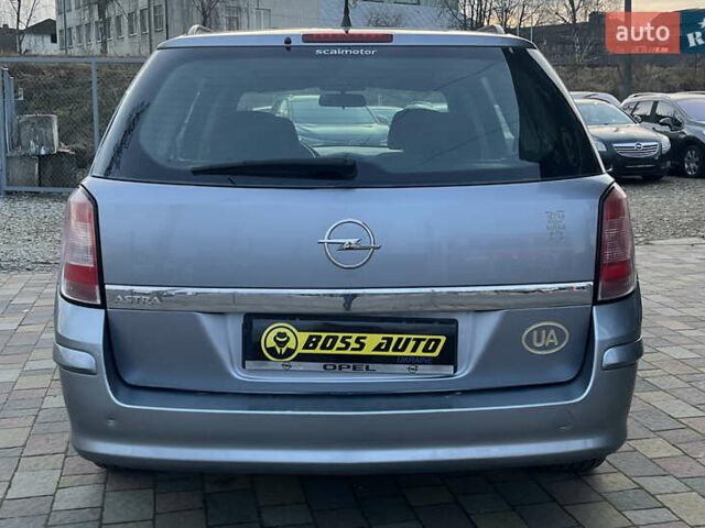 Серый Опель Астра, объемом двигателя 1.36 л и пробегом 220 тыс. км за 5500 $, фото 5 на Automoto.ua