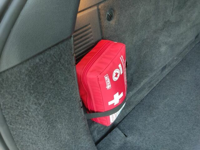 Серый Опель Астра, объемом двигателя 1.6 л и пробегом 240 тыс. км за 5399 $, фото 17 на Automoto.ua