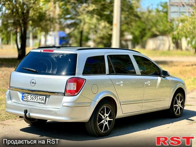 Серый Опель Астра, объемом двигателя 1.9 л и пробегом 360 тыс. км за 4700 $, фото 3 на Automoto.ua