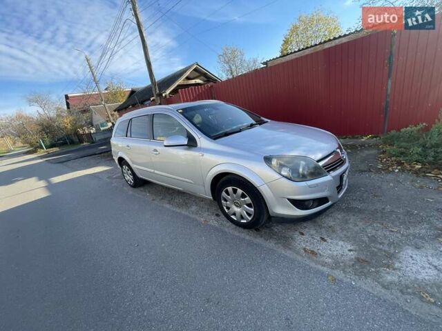 Серый Опель Астра, объемом двигателя 1.6 л и пробегом 240 тыс. км за 4800 $, фото 24 на Automoto.ua