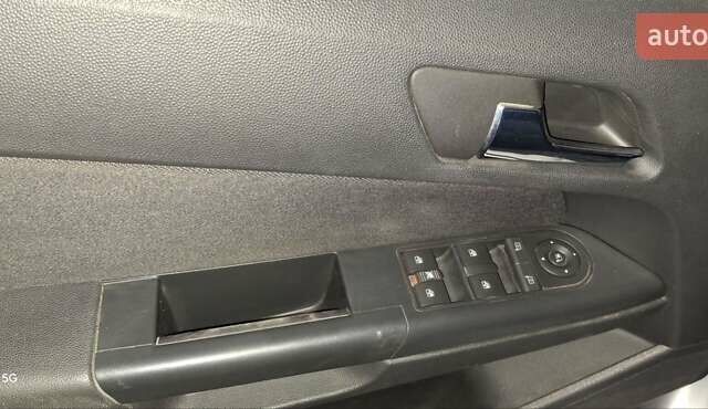 Сірий Опель Астра, об'ємом двигуна 1.69 л та пробігом 235 тис. км за 5000 $, фото 8 на Automoto.ua