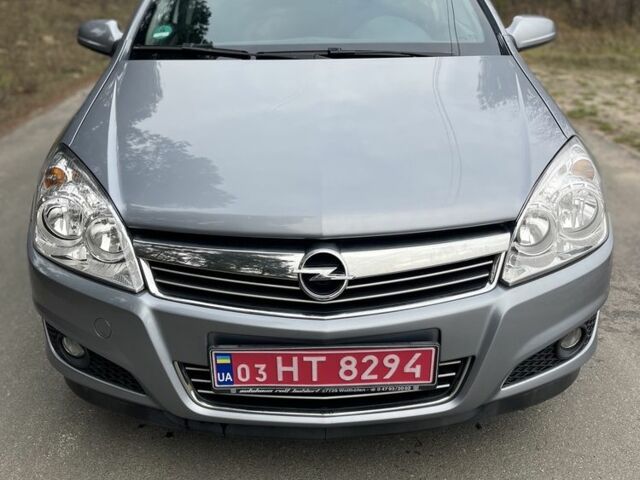 Сірий Опель Астра, об'ємом двигуна 1.4 л та пробігом 193 тис. км за 4900 $, фото 1 на Automoto.ua