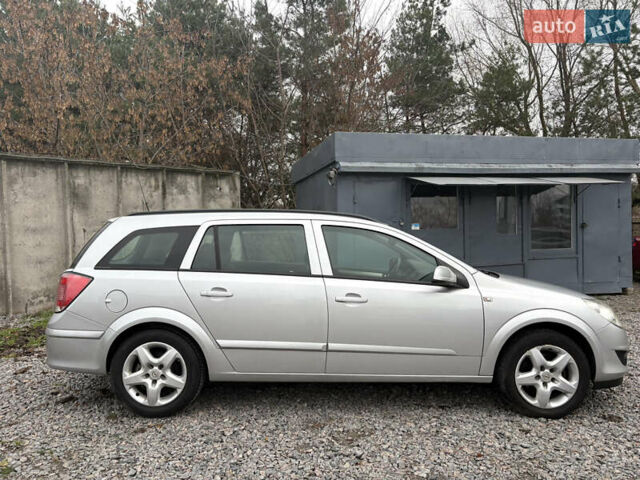 Сірий Опель Астра, об'ємом двигуна 1.6 л та пробігом 215 тис. км за 5800 $, фото 3 на Automoto.ua