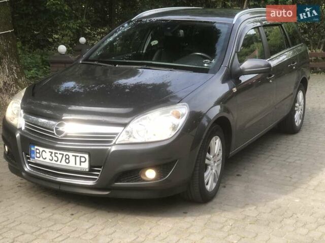 Серый Опель Астра, объемом двигателя 1.69 л и пробегом 278 тыс. км за 5900 $, фото 14 на Automoto.ua