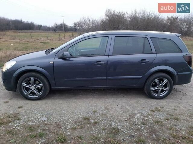 Сірий Опель Астра, об'ємом двигуна 1.6 л та пробігом 163 тис. км за 5300 $, фото 3 на Automoto.ua