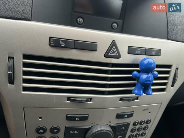 Сірий Опель Астра, об'ємом двигуна 1.8 л та пробігом 278 тис. км за 5850 $, фото 33 на Automoto.ua