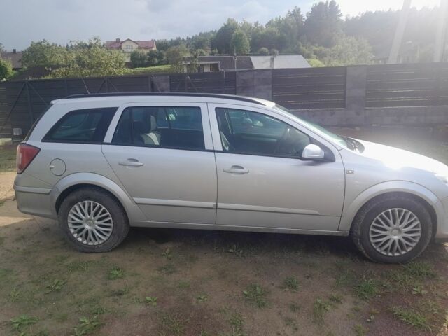 Серый Опель Астра, объемом двигателя 0 л и пробегом 285 тыс. км за 4050 $, фото 5 на Automoto.ua