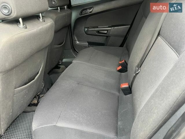 Сірий Опель Астра, об'ємом двигуна 1.7 л та пробігом 248 тис. км за 4300 $, фото 24 на Automoto.ua