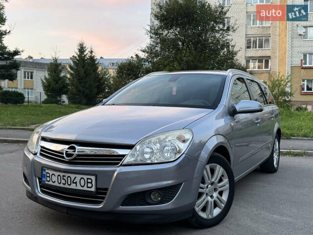 Сірий Опель Астра, об'ємом двигуна 1.69 л та пробігом 226 тис. км за 4499 $, фото 5 на Automoto.ua