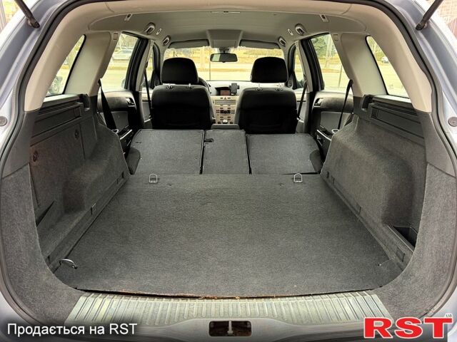 Серый Опель Астра, объемом двигателя 1.6 л и пробегом 192 тыс. км за 5999 $, фото 10 на Automoto.ua