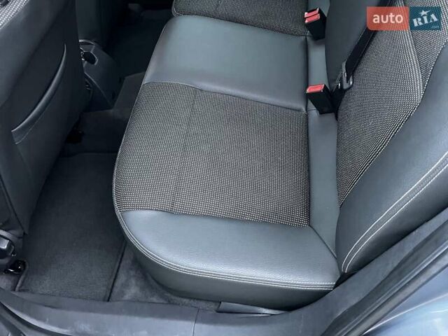 Серый Опель Астра, объемом двигателя 1.6 л и пробегом 251 тыс. км за 6100 $, фото 26 на Automoto.ua