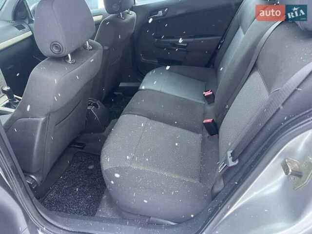 Сірий Опель Астра, об'ємом двигуна 1.6 л та пробігом 209 тис. км за 5999 $, фото 51 на Automoto.ua