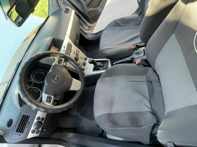 Сірий Опель Астра, об'ємом двигуна 1.6 л та пробігом 240 тис. км за 4800 $, фото 13 на Automoto.ua