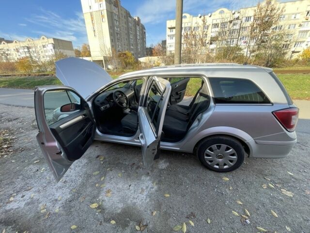 Сірий Опель Астра, об'ємом двигуна 1.6 л та пробігом 240 тис. км за 4800 $, фото 5 на Automoto.ua
