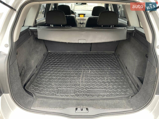 Сірий Опель Астра, об'ємом двигуна 1.69 л та пробігом 258 тис. км за 6100 $, фото 12 на Automoto.ua