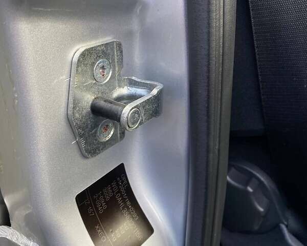 Серый Опель Астра, объемом двигателя 1.6 л и пробегом 172 тыс. км за 5900 $, фото 65 на Automoto.ua